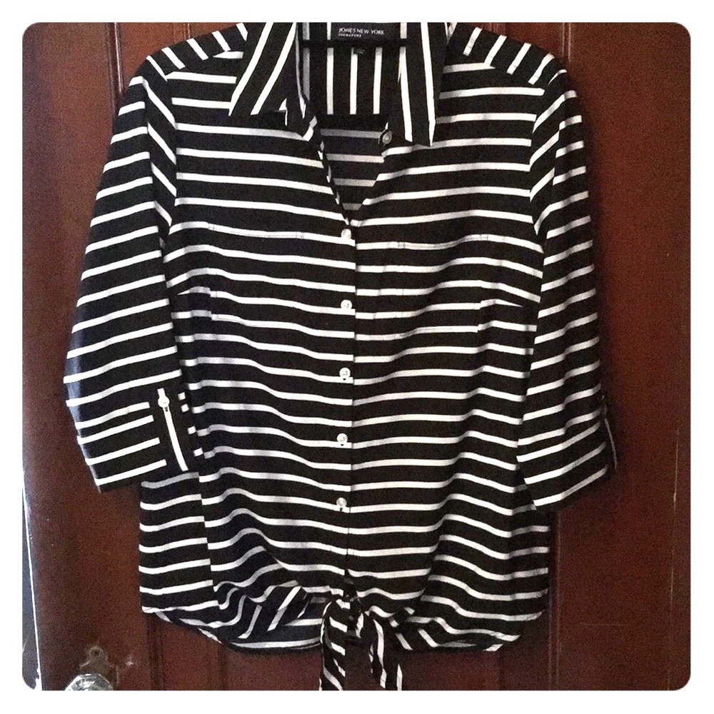 Button down stripes shirt